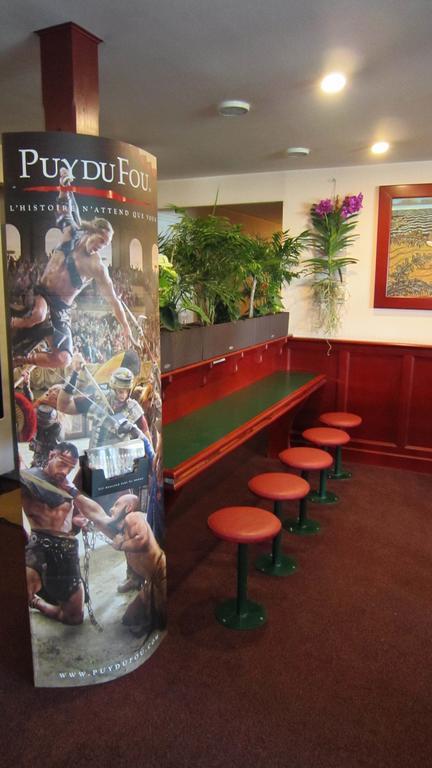Quick Palace Nantes La Beaujoire Экстерьер фото Interior of a typical Subway restaurant